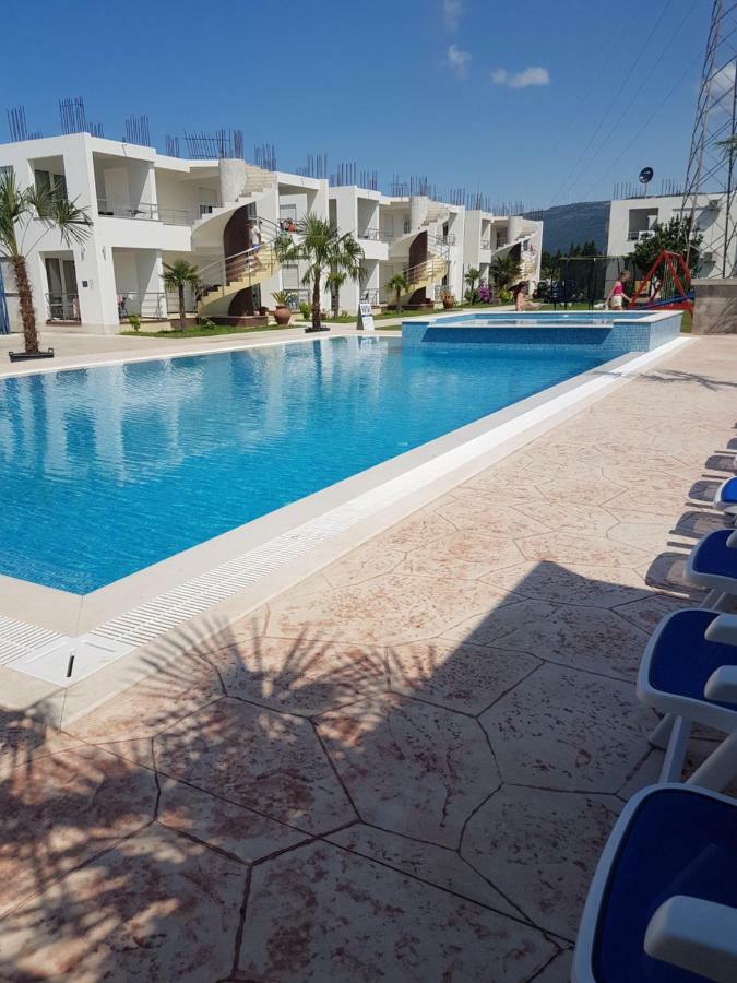 Royal Apartments & Villas أولتْسي المظهر الخارجي الصورة